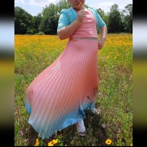 Sold-🥰🥰 Rare Editions Dress size 14